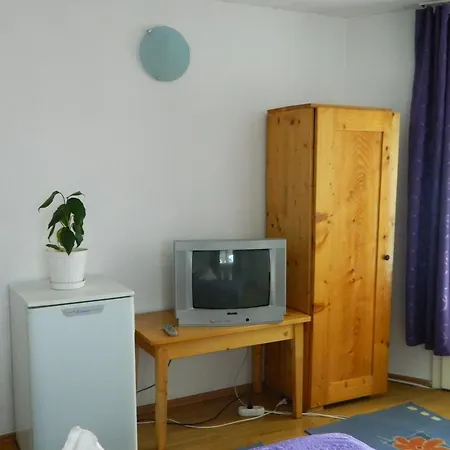 Gasthuis N&d Crystal Ocna Şugatag